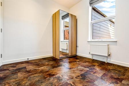3 bedroom Terraced House for sale in Knighton Fields Road West, Knighton Fields, Leicester