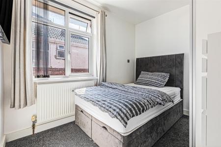 3 bedroom Semi-detached house for sale in Scraptoft Lane, Leicester