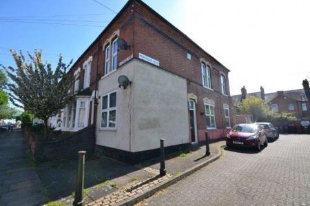 1 bedroom Property to let in St Leonards Road, Leicester