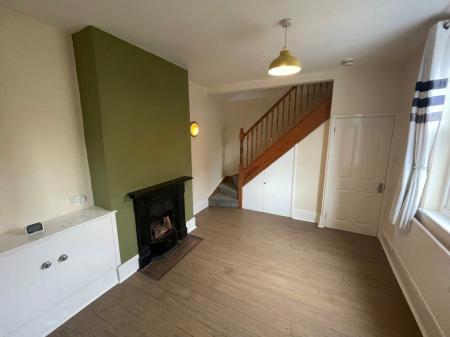 2 bedroom Property to let in Montague Road, Leicester