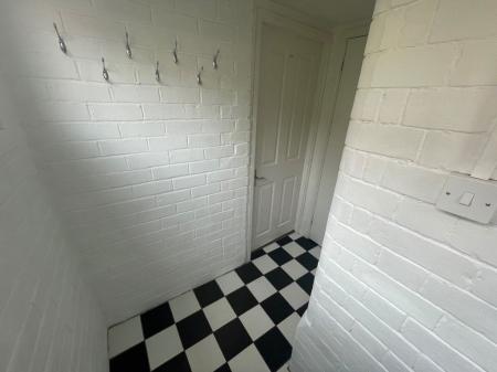 2 bedroom Property to let in Montague Road, Leicester