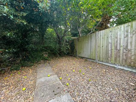 3 bedroom Terraced House for sale in Winchester Avenue, Leicester