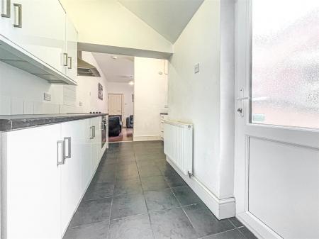 3 bedroom Terraced House for sale in Winchester Avenue, Leicester