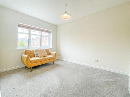 2 bedroom Apartment for sale in Ronald Court, Avenue Road, Stoneygate
