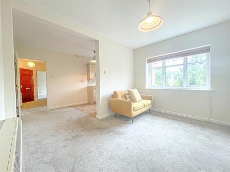 2 bedroom Apartment for sale in Ronald Court, Avenue Road, Stoneygate