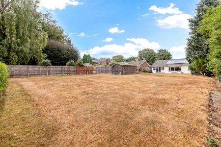 3 bedroom Bungalow for sale in Rectory Road, Wanlip, Leicester