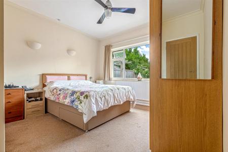 3 bedroom Bungalow for sale in Rectory Road, Wanlip, Leicester