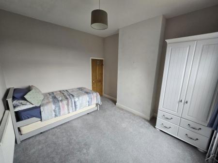 2 bedroom Property to let in Leopold Road, Leicester