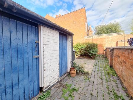 2 bedroom Terraced House for sale in St Leonards Road, Clarendon Park, Leicester