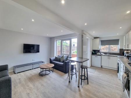 1 bedroom Property to let in Ferrers Close, Derby