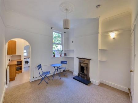 2 bedroom Property to let in Cecilia Road, Leicester