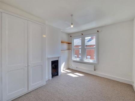 2 bedroom Property to let in Cecilia Road, Leicester