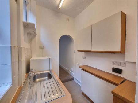 2 bedroom Property to let in Cecilia Road, Leicester
