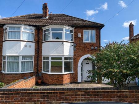 3 bedroom Property to let in Asquith Boulevard, Leicester