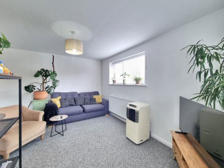 1 bedroom Property to let in Polden Close, Loughborough