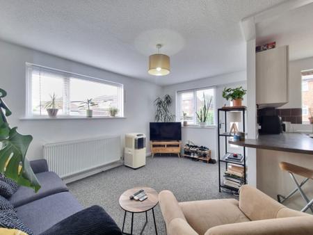 1 bedroom Property to let in Polden Close, Loughborough