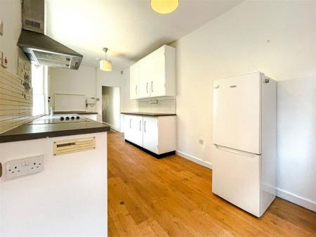 3 bedroom Property to let in Fleetwood Road, Leicester