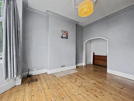 3 bedroom Terraced House for sale in Lavender Road, Leicester
