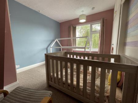 4 bedroom Semi-detached house for sale in Queen Street, Oadby, Leicester