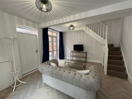 1 bedroom Property to let in St Albans Road, Leicester