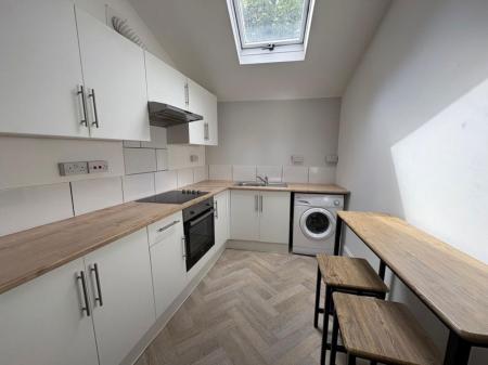 1 bedroom Property to let in St Albans Road, Leicester