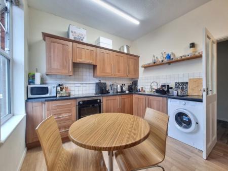 1 bedroom Property to let in Queens Road, Leicester