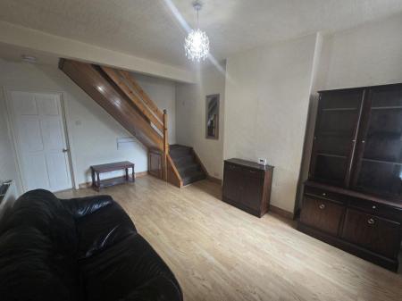 2 bedroom Property to let in Lorne Road, Leicester