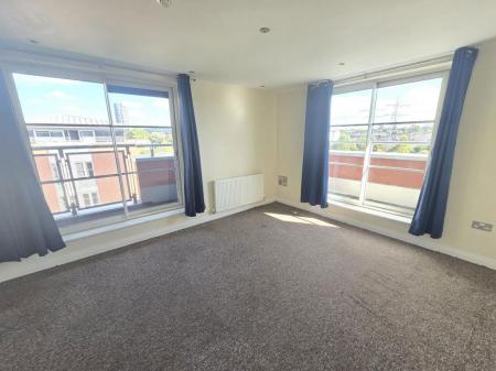 2 bedroom Property to let in Watkin Road, Leicester