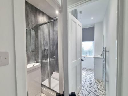 3 bedroom Property to let in Jarrom Street, Leicester