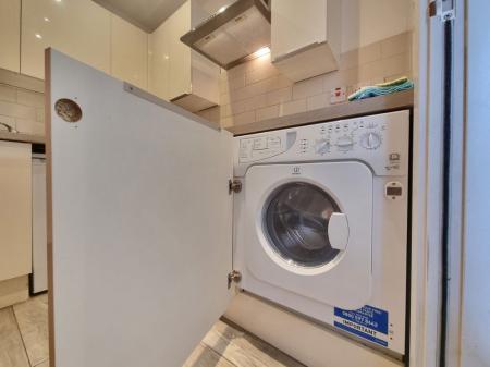0 bedroom Studio flat to let in London Road, Leicester