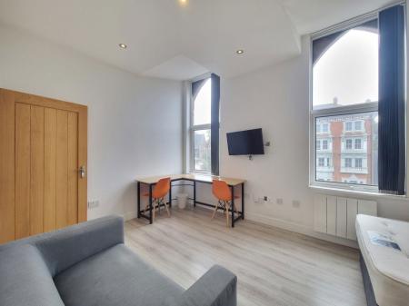0 bedroom Studio flat to let in London Road, Leicester