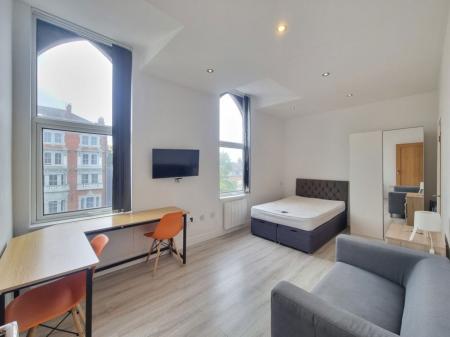 0 bedroom Studio flat to let in London Road, Leicester