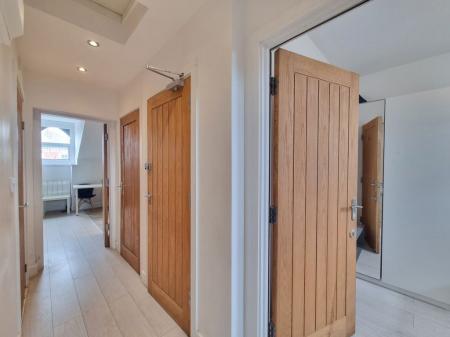 2 bedroom Property to let in London Road, Leicester