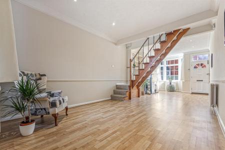 2 bedroom Terraced House for sale in Knighton Church Road, South Knighton, Leicester