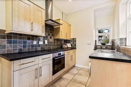 2 bedroom Terraced House for sale in Knighton Church Road, South Knighton, Leicester