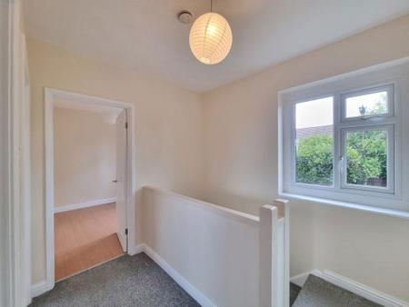 3 bedroom Property to let in Main Street, Leicester