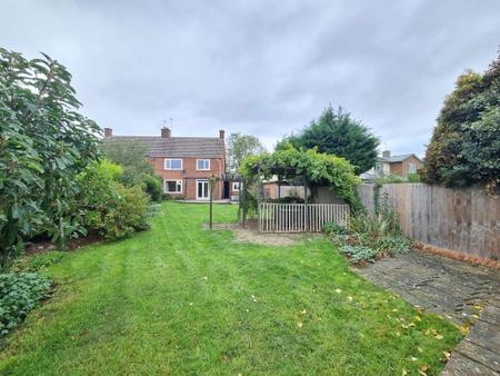 3 bedroom Property to let in Main Street, Leicester