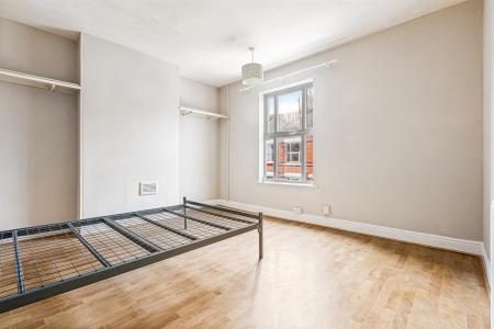 2 bedroom Terraced House for sale in Hartopp Road, Clarendon Park, Leicester
