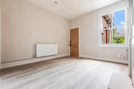 2 bedroom Terraced House for sale in Hartopp Road, Clarendon Park, Leicester