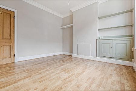2 bedroom Terraced House for sale in Hartopp Road, Clarendon Park, Leicester