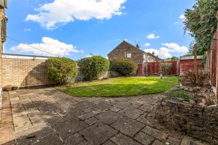 3 bedroom Semi-detached house for sale in Briar Meads, Oadby, Leicester