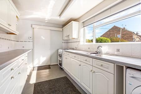 3 bedroom Semi-detached house for sale in Briar Meads, Oadby, Leicester