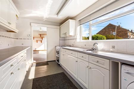 3 bedroom Semi-detached house for sale in Briar Meads, Oadby, Leicester