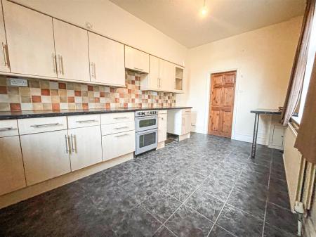 3 bedroom Terraced House for sale in Wilberforce Road, Leicester