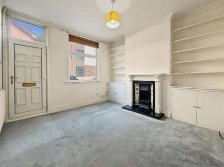 2 bedroom Terraced House for sale in Leopold Road, Clarendon Park, Leicester