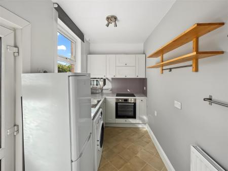 2 bedroom Terraced House for sale in Leopold Road, Clarendon Park, Leicester
