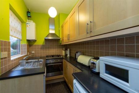 2 bedroom Property to let in West Avenue, Leicester