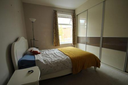 2 bedroom Property to let in West Avenue, Leicester