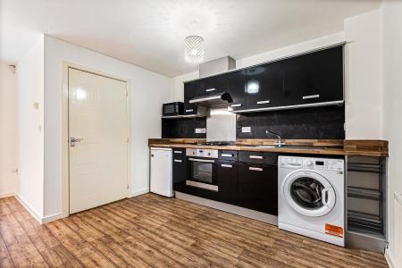 2 bedroom End of terrace house for sale in Watkin Road, Leicester