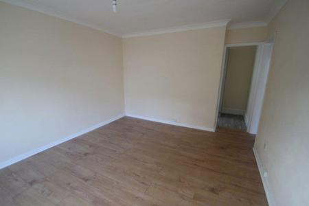 1 bedroom Property to let in Stoneygate Avenue, Stoneygate, Leicester